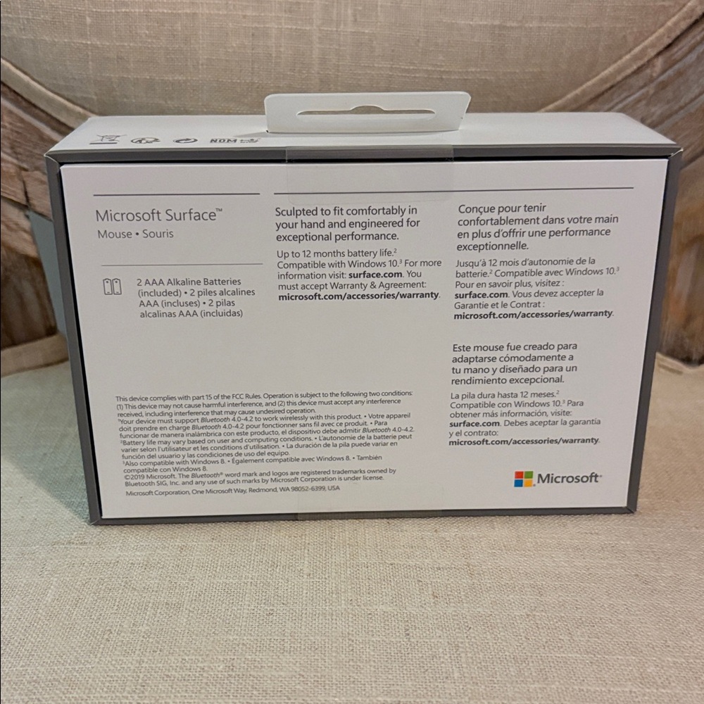 Microsoft Surface Mouse - Picture 2 of 3